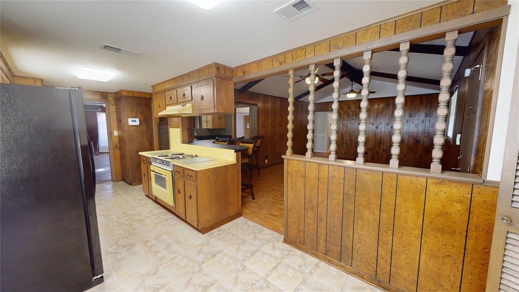 413 Elm Drive - Photo 9