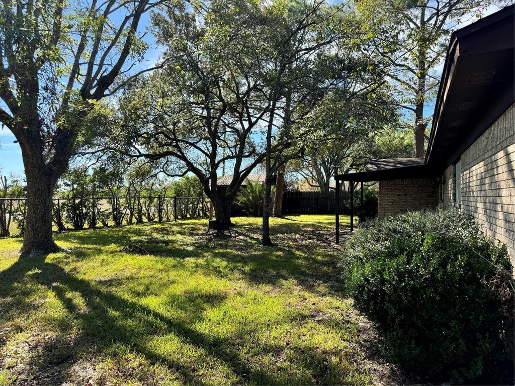 413 Elm Drive - Photo 28
