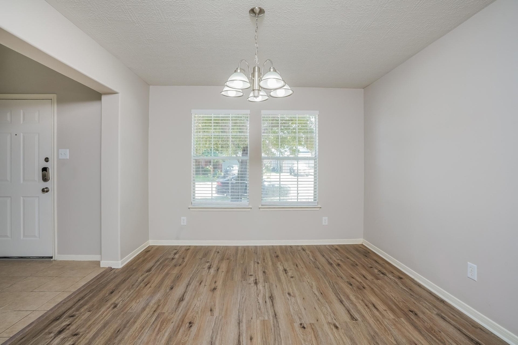 21719 Texian Court - Photo 3