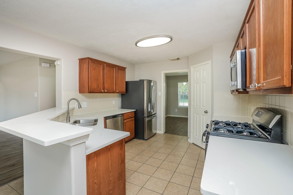 21719 Texian Court - Photo 5