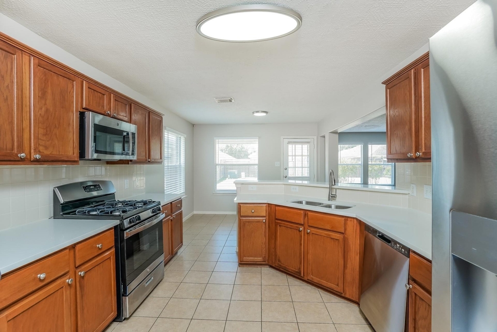 21719 Texian Court - Photo 4