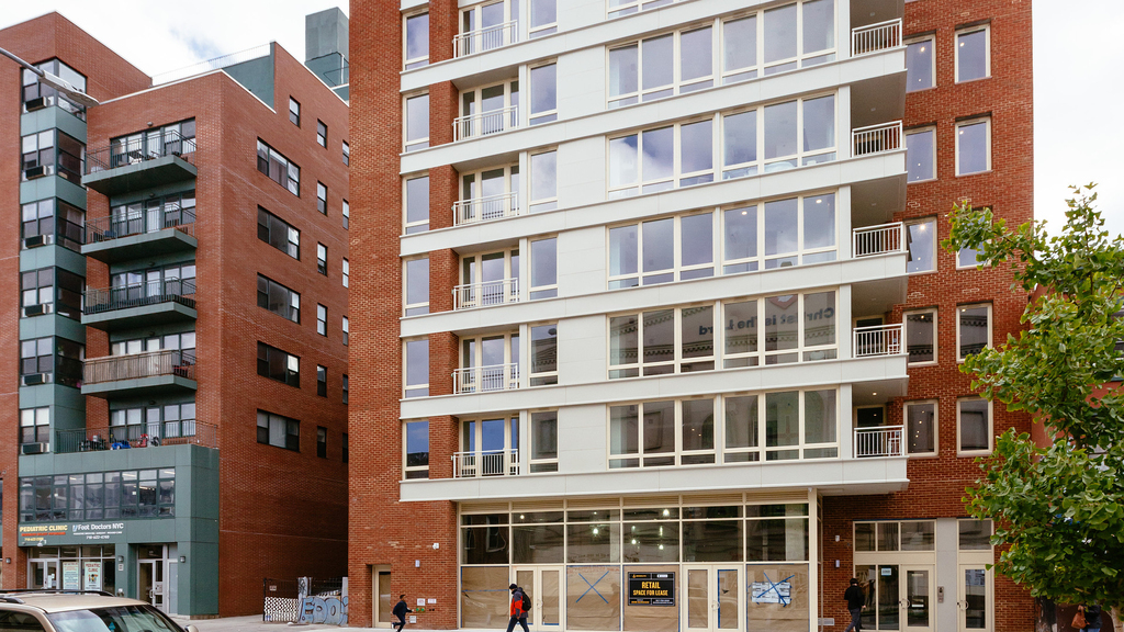 1068 Fulton St - Photo 7