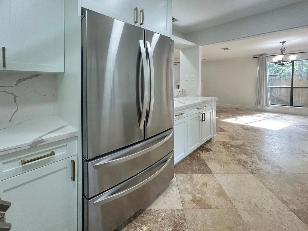 102 E Mistybreeze Circle - Photo 9