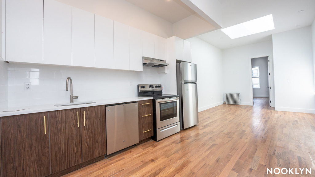 776 Hart St - Photo 6