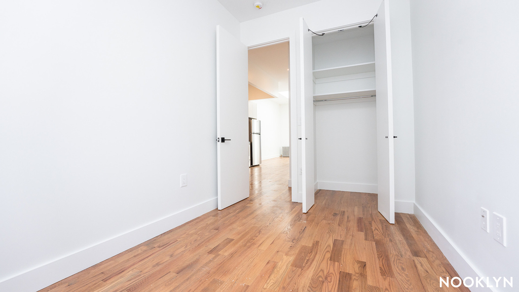 776 Hart St - Photo 10