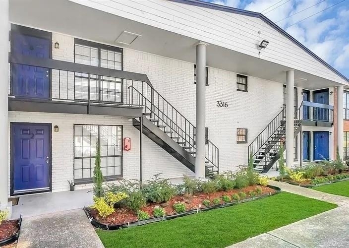 3314 N Macgregor - Photo 15