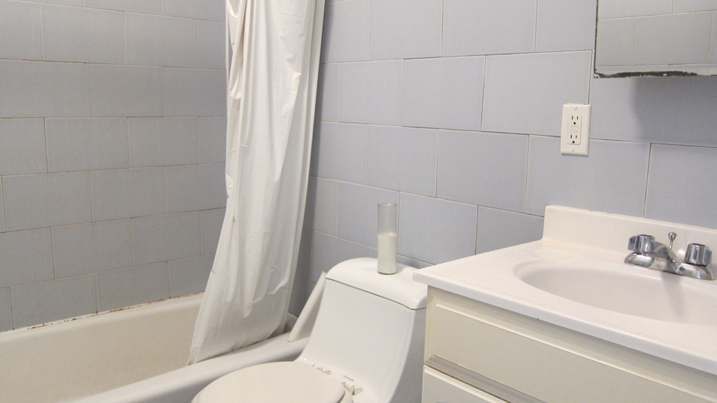 293 Troutman St - Photo 7