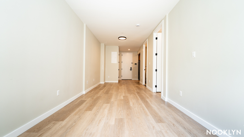 1584 Fulton St - Photo 9
