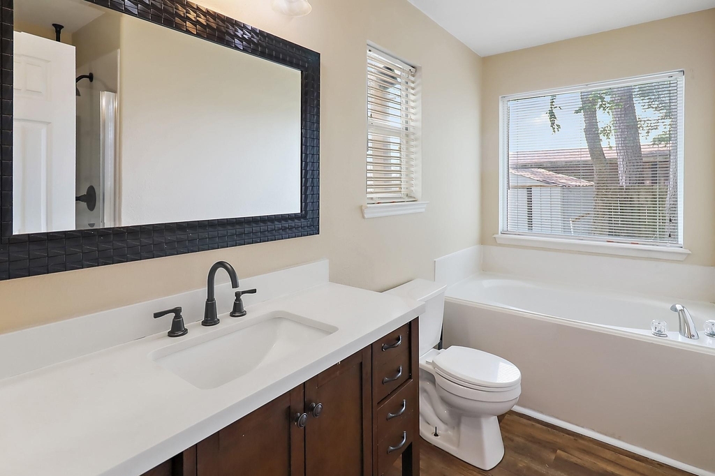 16210 Coral Bay Street - Photo 10