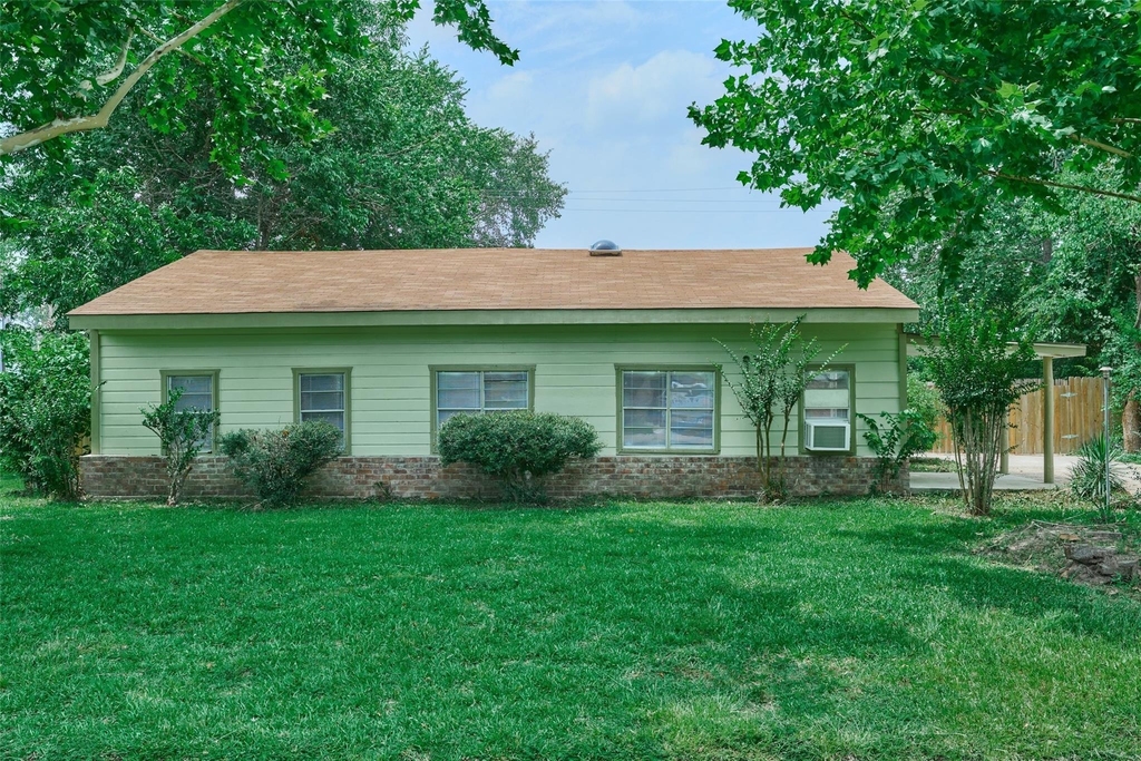 220 Belmont Street - Photo 1