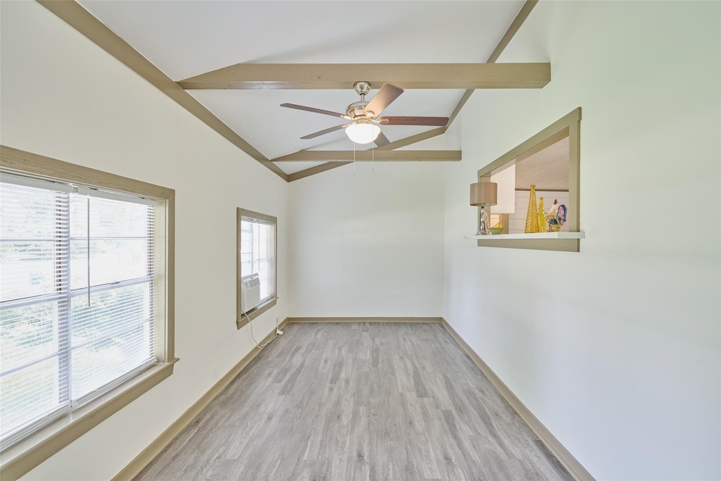 220 Belmont Street - Photo 6