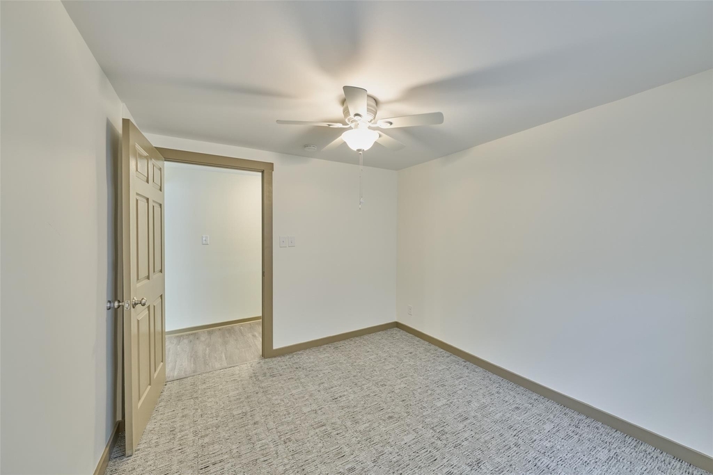 220 Belmont Street - Photo 19
