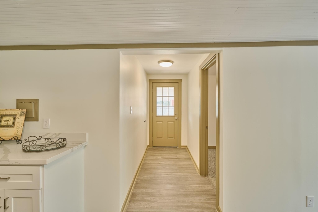 220 Belmont Street - Photo 17