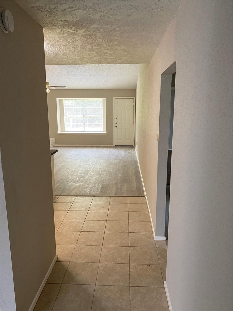 7547 Winkle Wood Lane - Photo 11