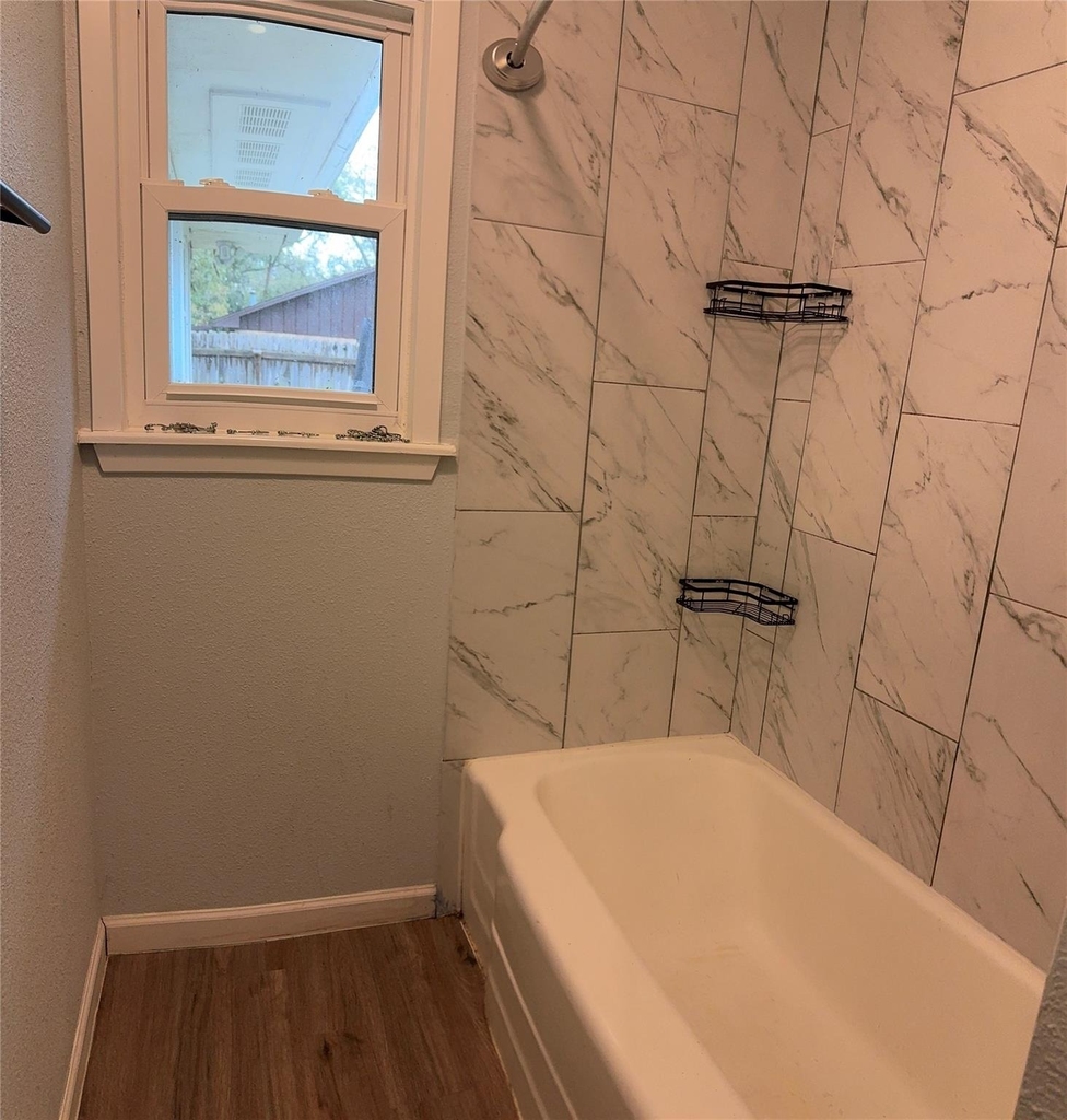 211 Van Winkle Street - Photo 9