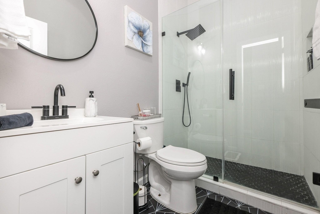 5830 Doolittle Boulevard - Photo 29