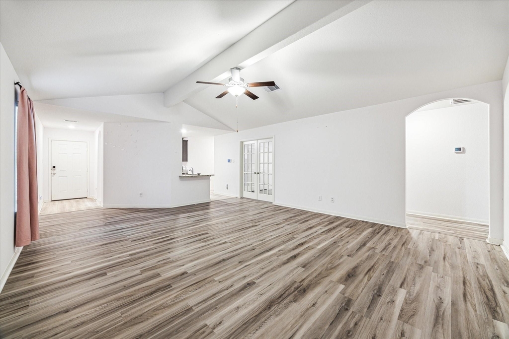 517 Amberwood Park Drive - Photo 3