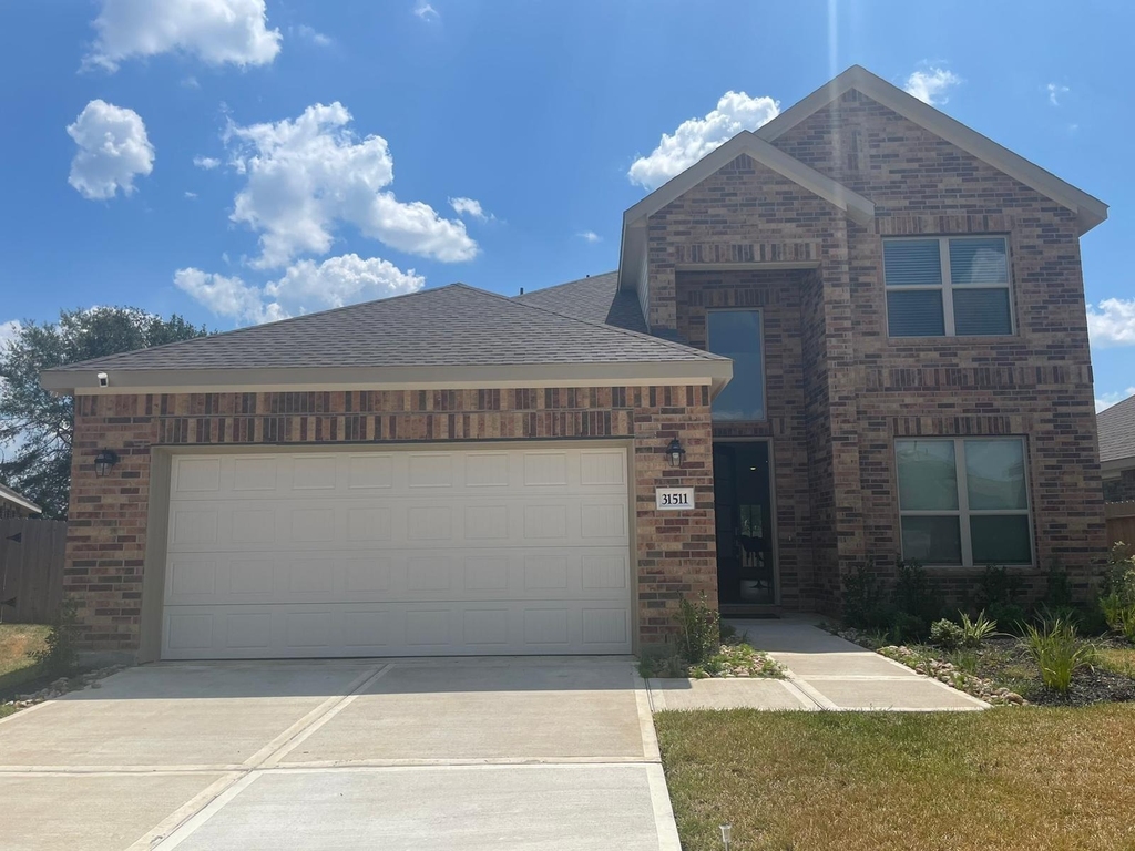 31511 Silverthorne Bush Drive - Photo 0