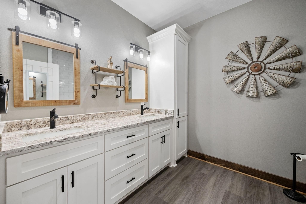 376 Jill Street - Photo 21