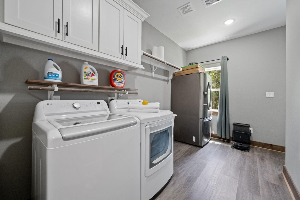 376 Jill Street - Photo 23