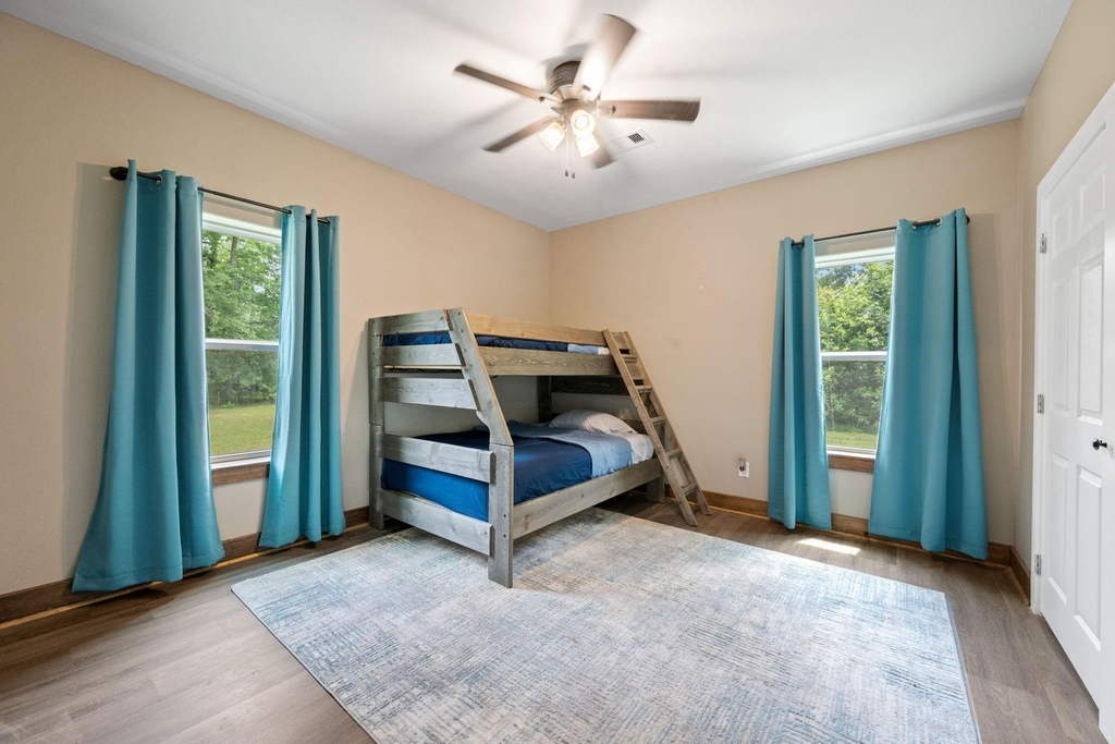 376 Jill Street - Photo 17