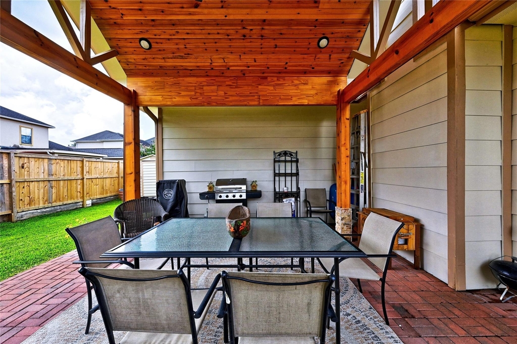 7407 Creekfield Drive - Photo 37