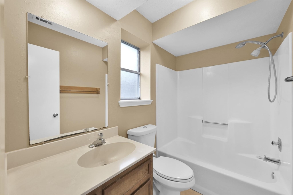 1605 Hazelwood Street - Photo 15