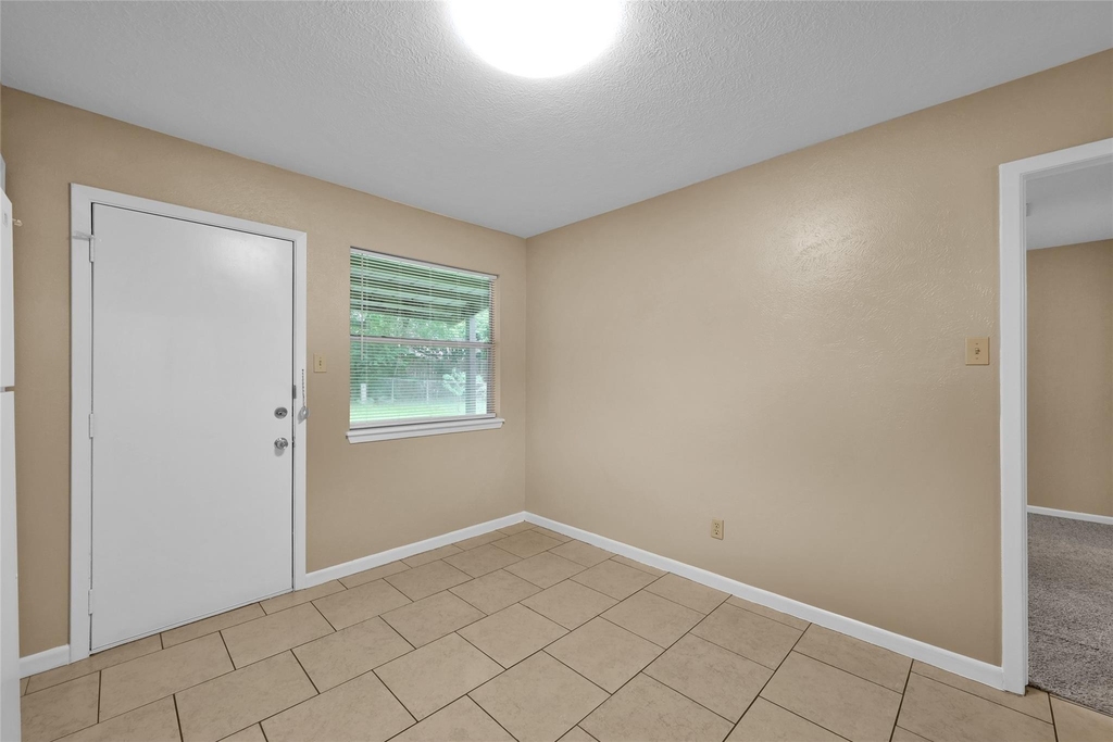 1605 Hazelwood Street - Photo 8
