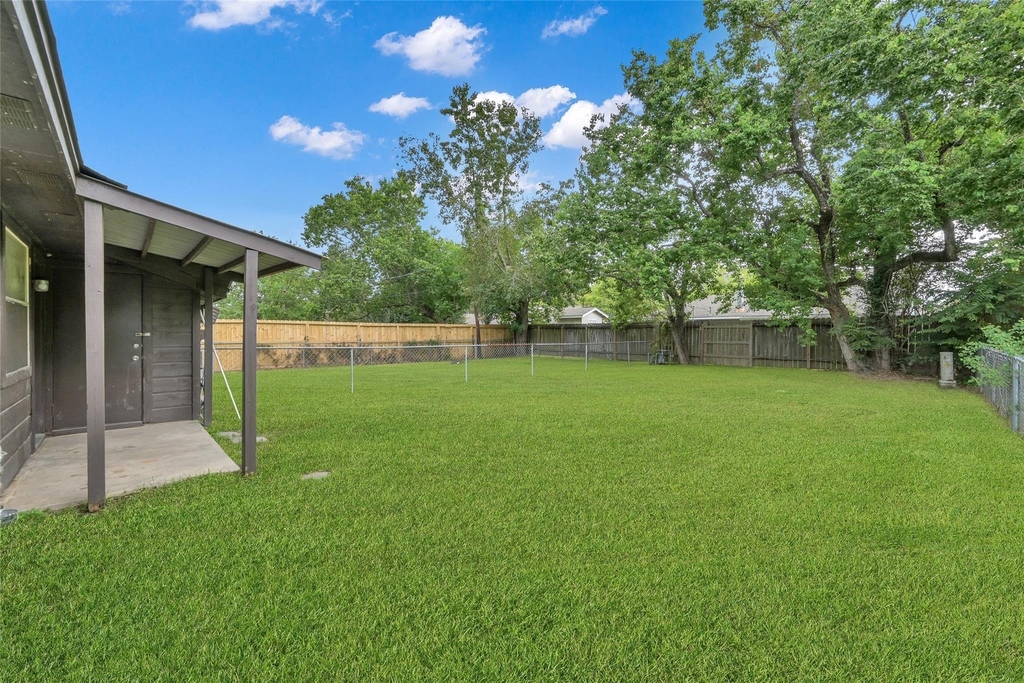 1605 Hazelwood Street - Photo 22