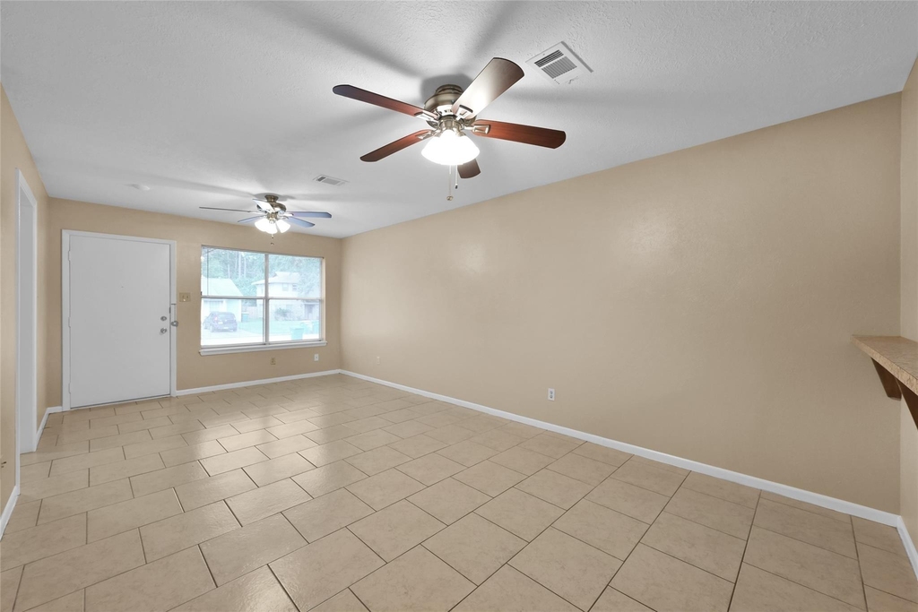1605 Hazelwood Street - Photo 6