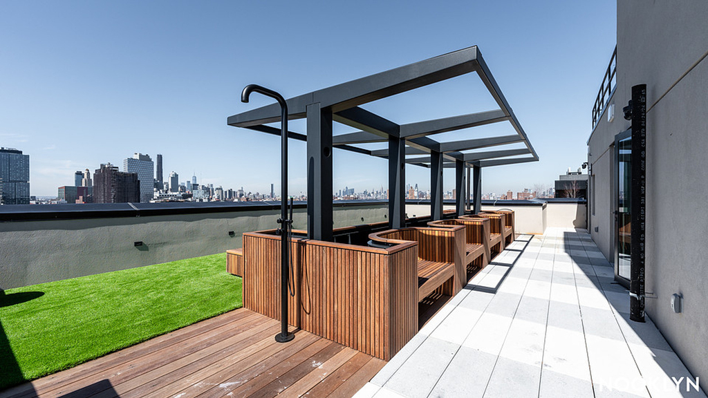 527 Grand Ave - Photo 12