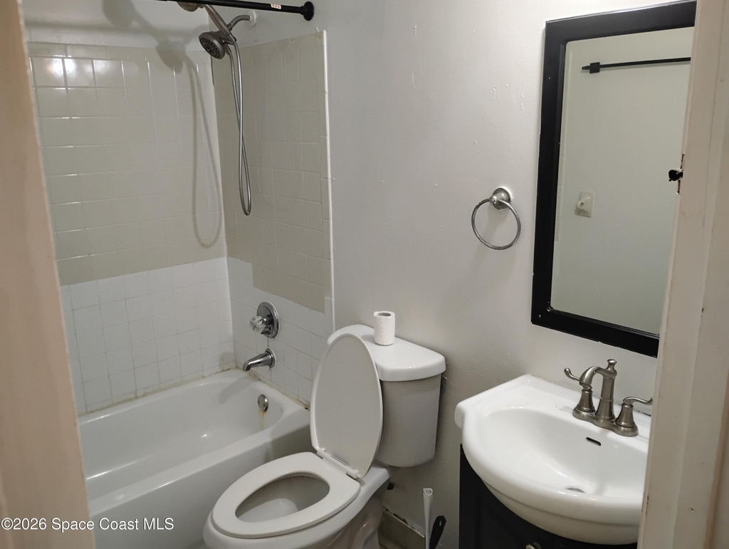 1533 Emerson Drive Se - Photo 8