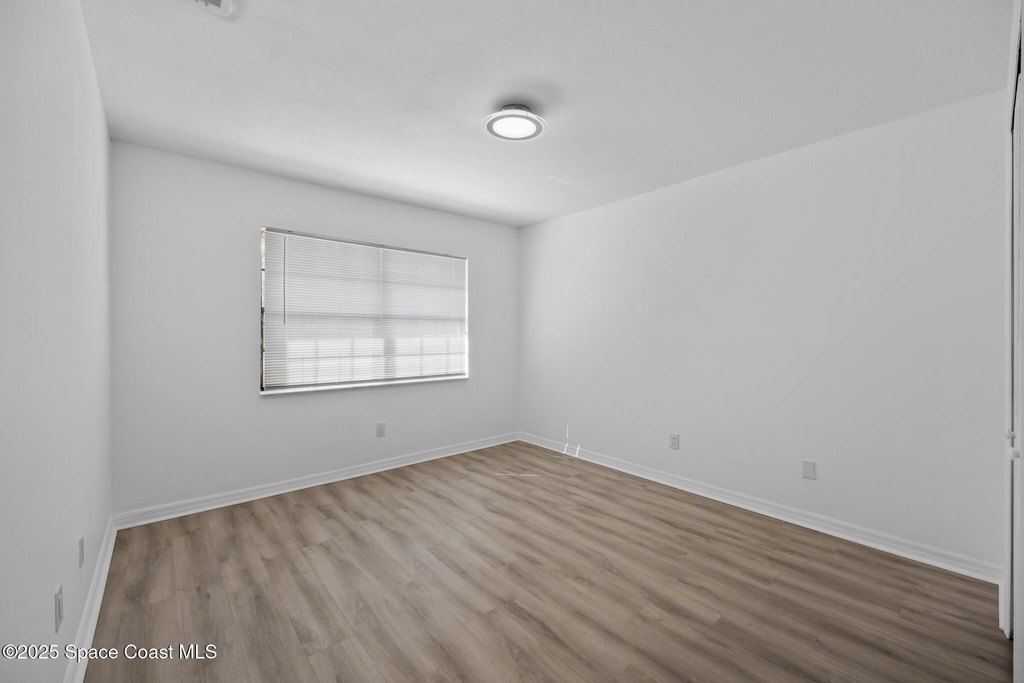 2509 Mitchell Avenue - Photo 14