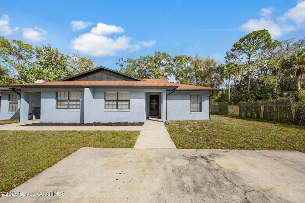 2509 Mitchell Avenue - Photo 1