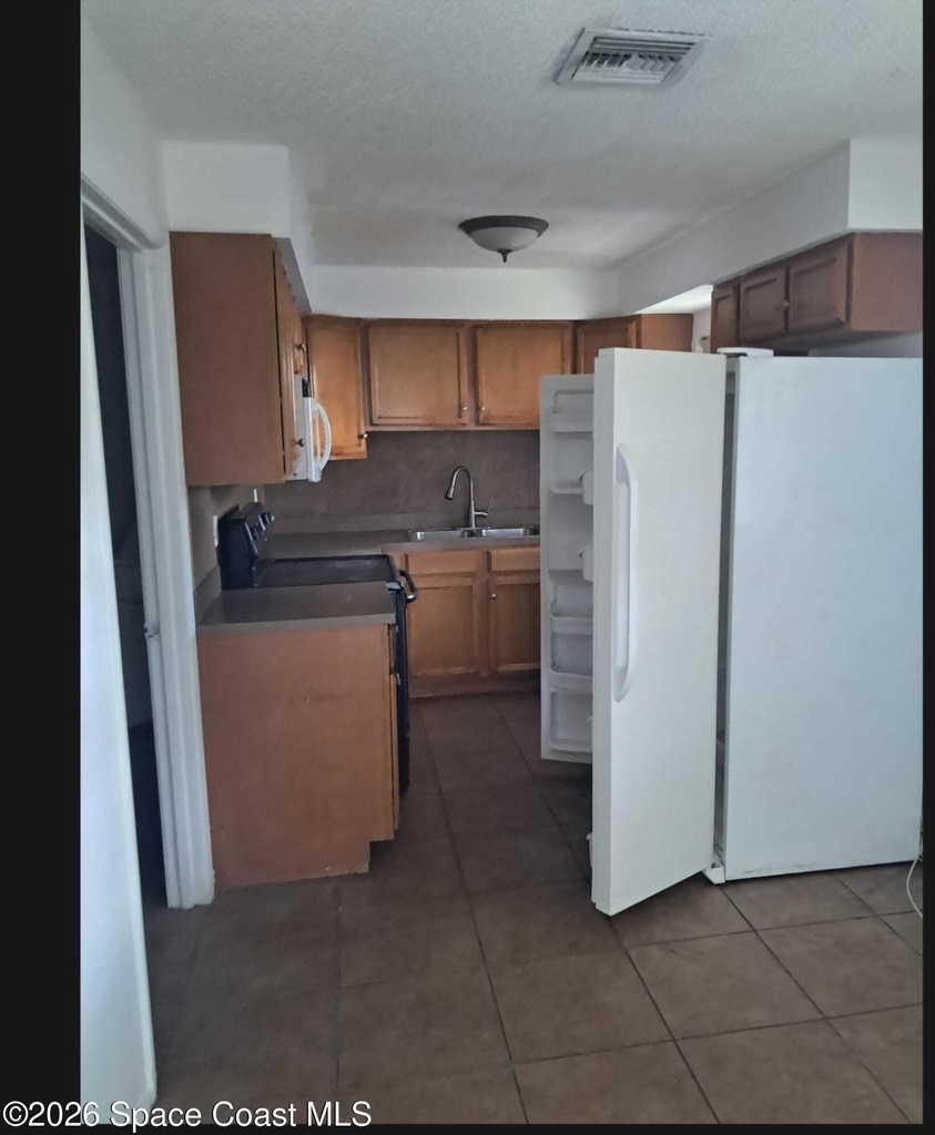 101 Woodland Drive - Photo 5