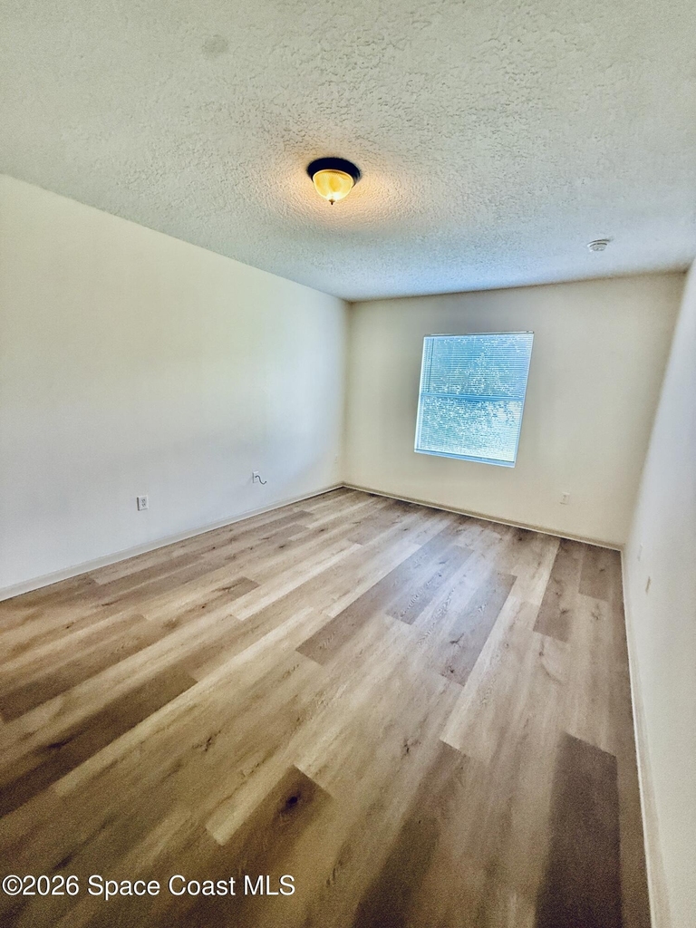 3206 Tarpon Avenue Se - Photo 11