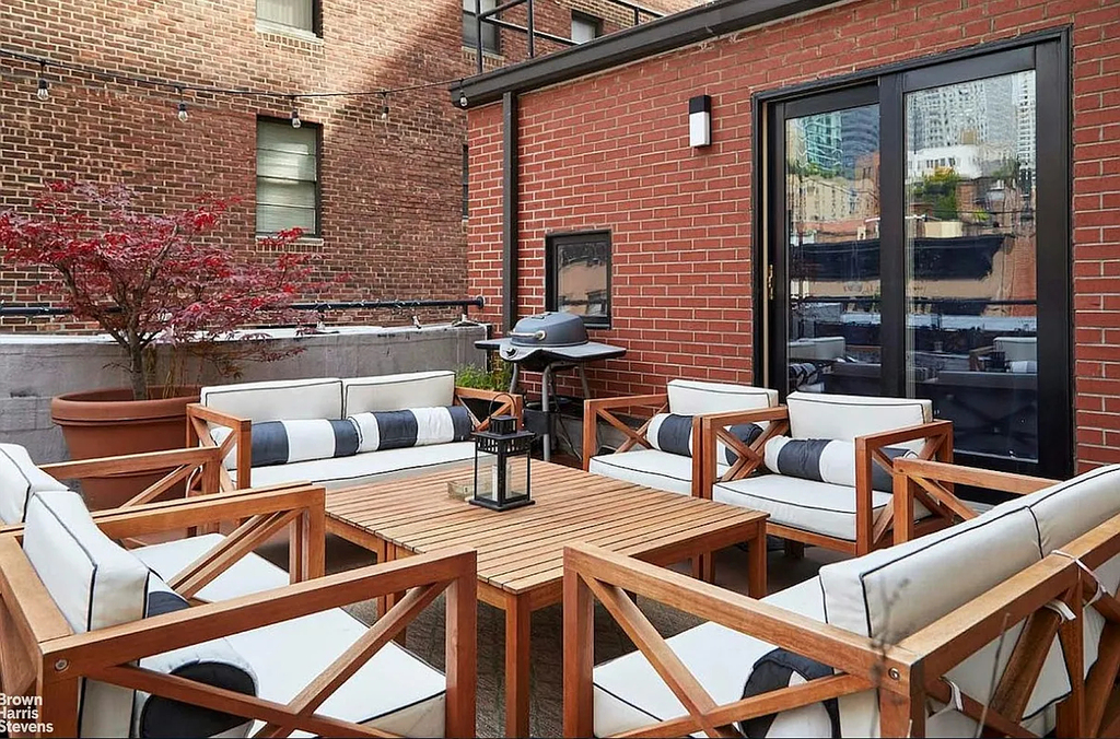  East 36th Street - Photo 1