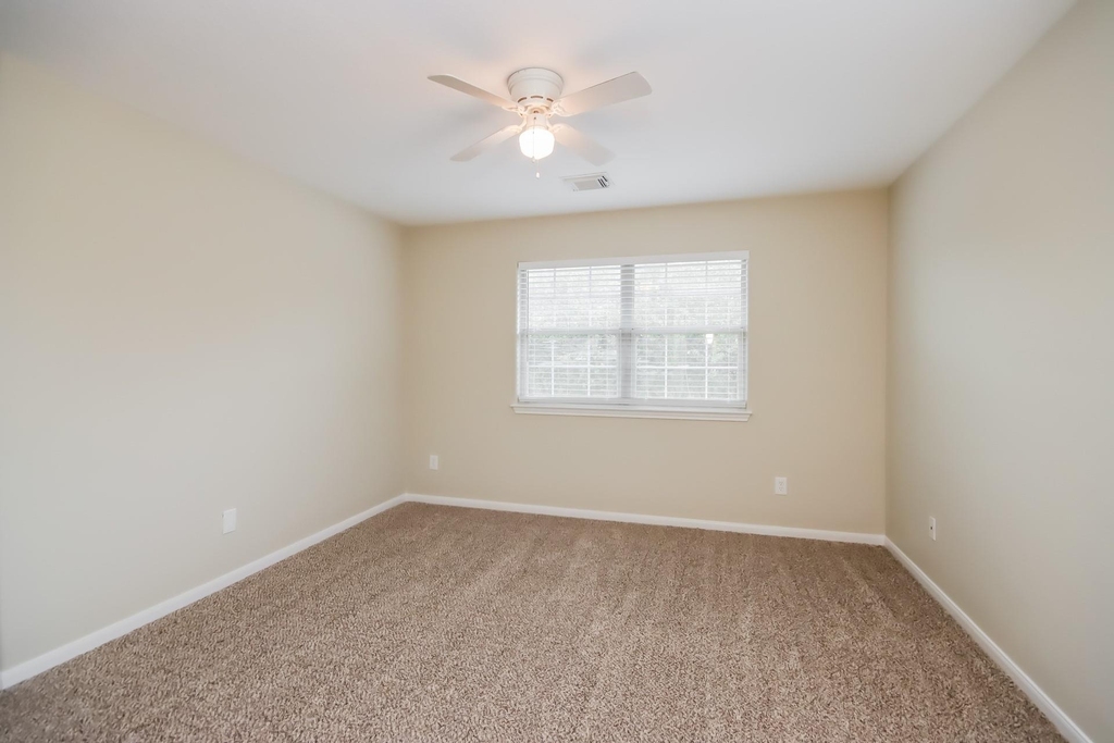 9410 Mustang Park Court - Photo 10