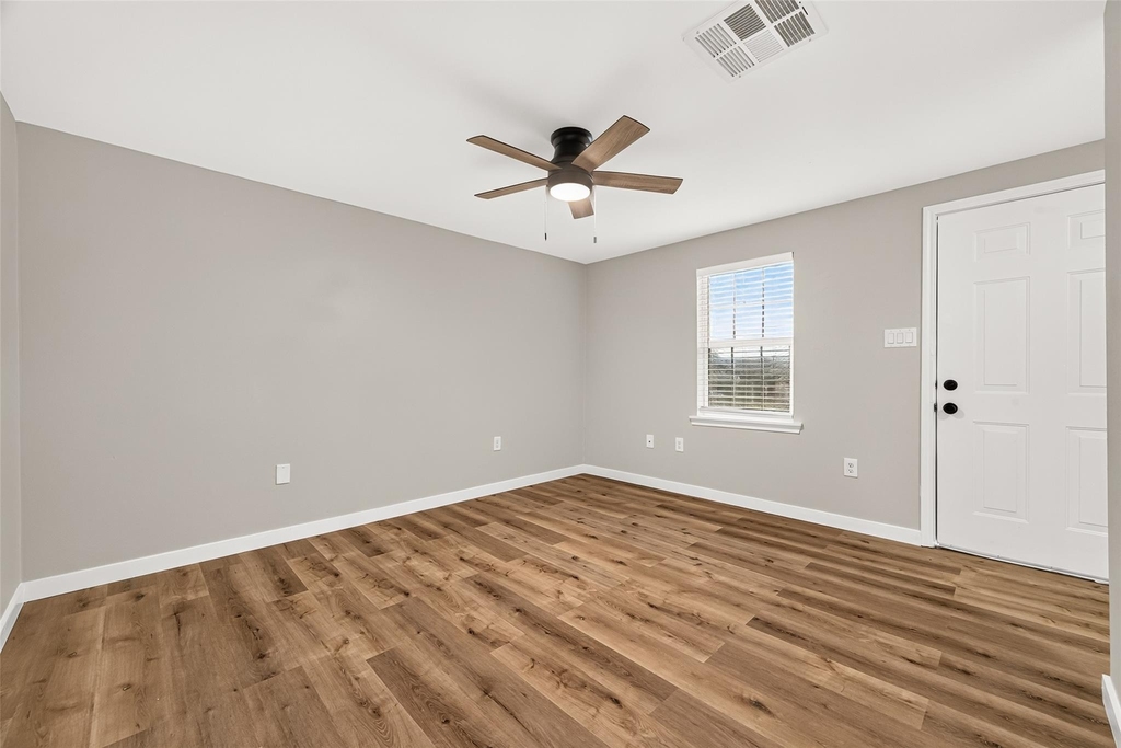 111 N 4th Street - Photo 8