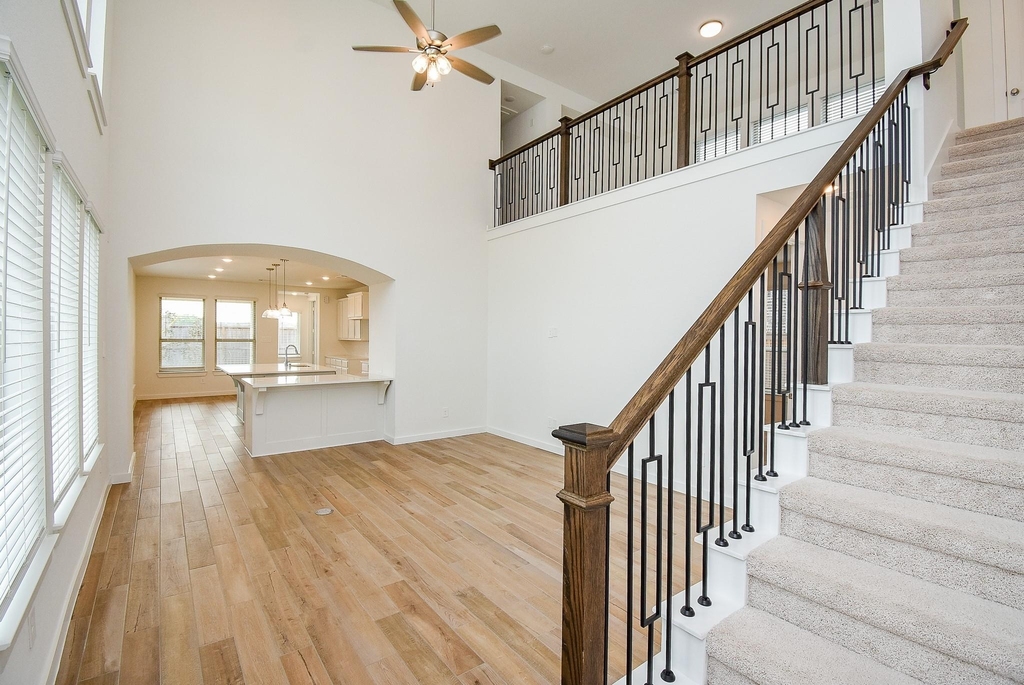 2526 Seedling Street - Photo 4