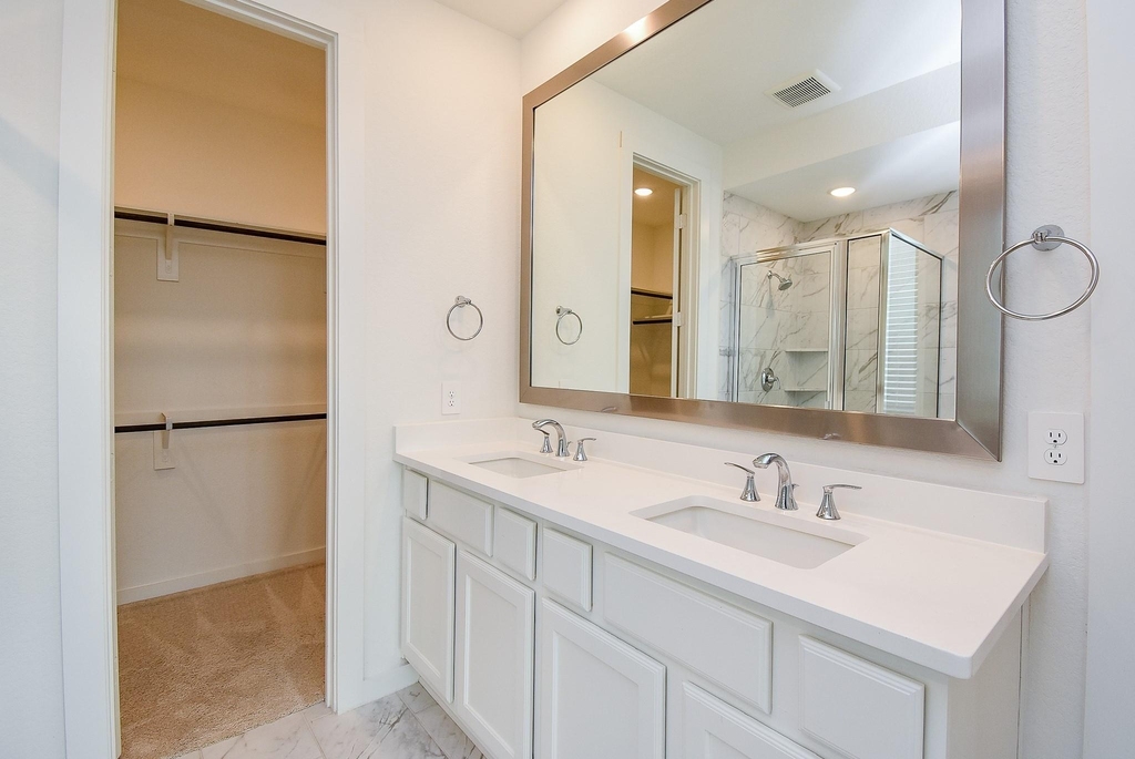 2526 Seedling Street - Photo 17