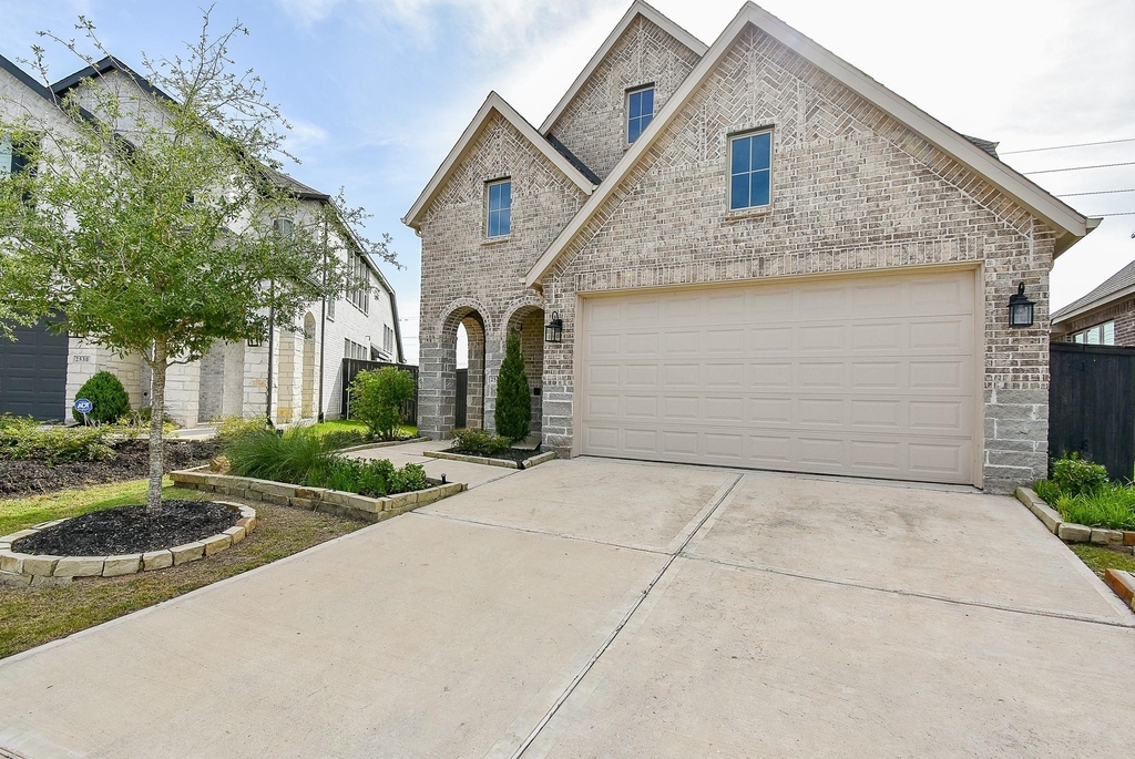 2526 Seedling Street - Photo 1