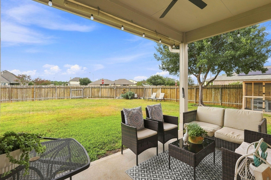 118 Shadow Springs Trail - Photo 40