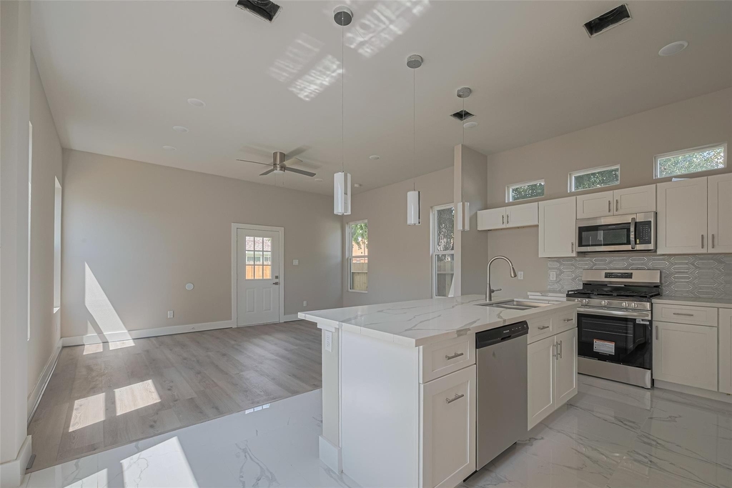 7207 Force Street - Photo 6
