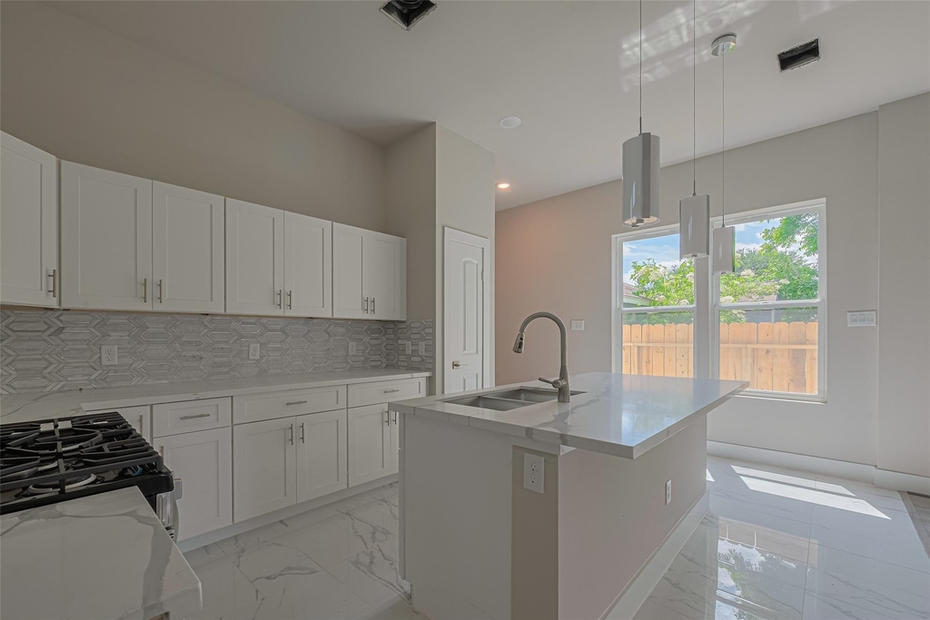 7207 Force Street - Photo 7