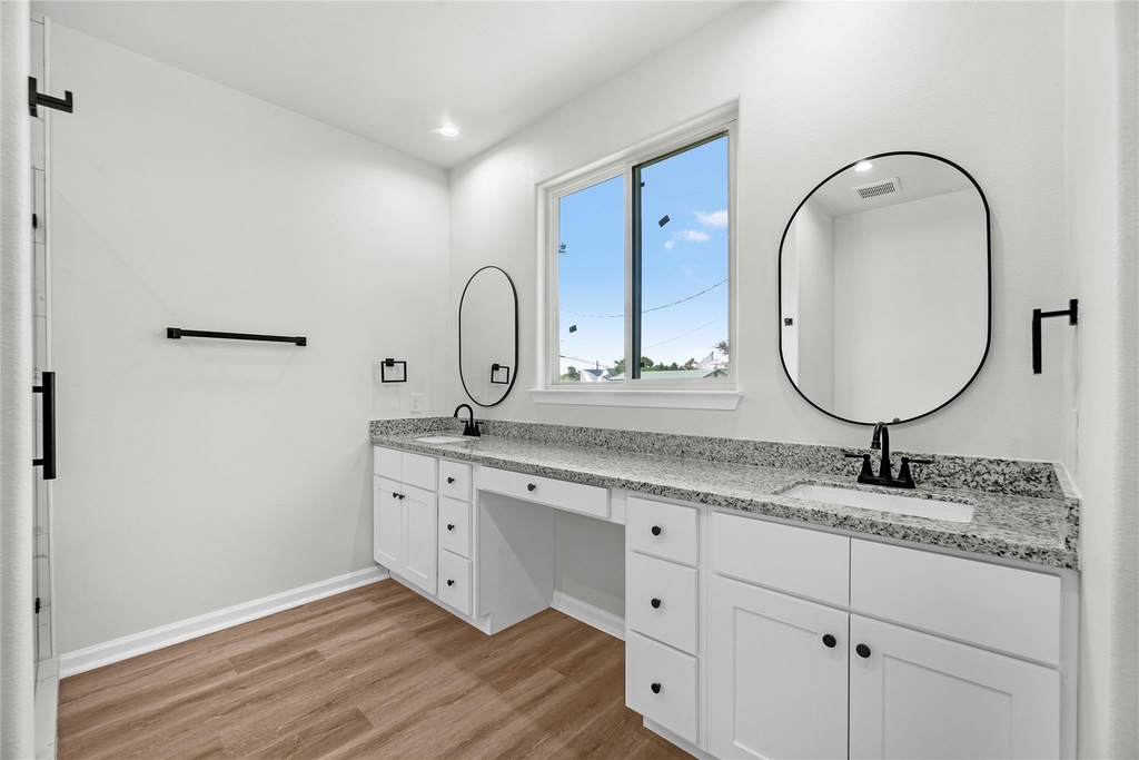 1902 Westview Drive - Photo 18