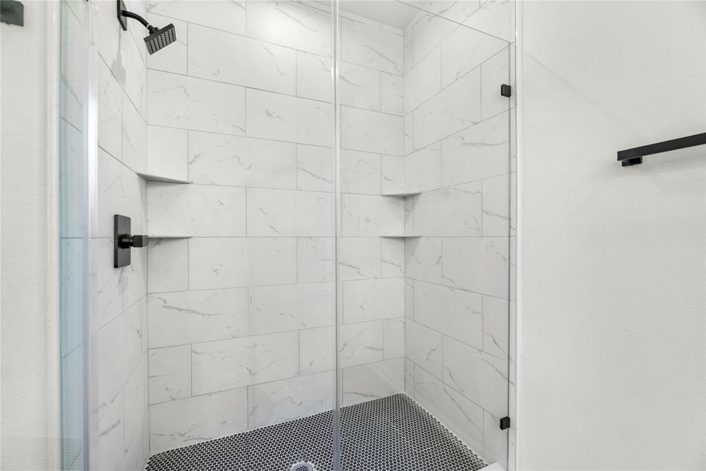 1902 Westview Drive - Photo 19
