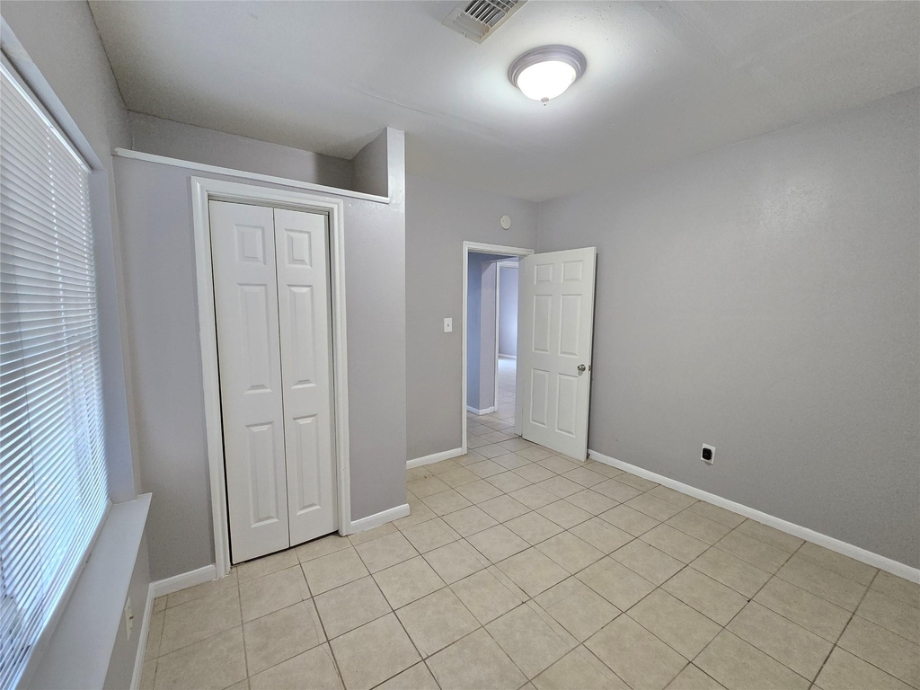 4142 Alvin Street - Photo 10