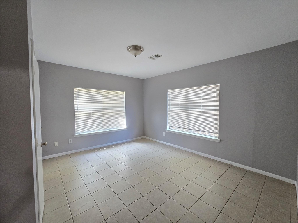 4142 Alvin Street - Photo 11
