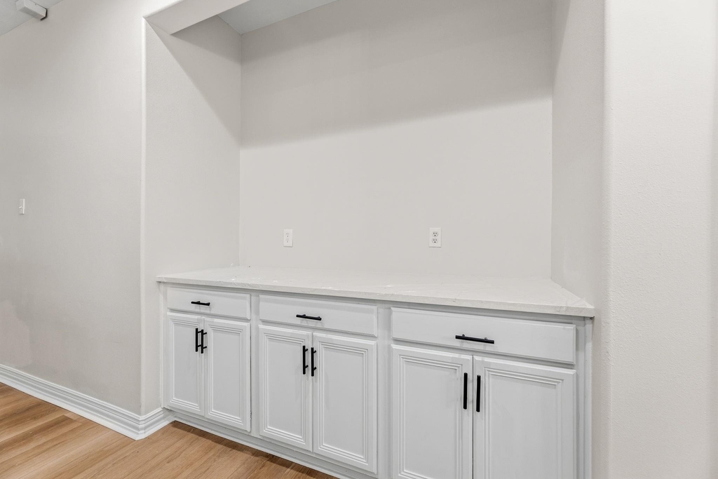 4432 Mae Street - Photo 11